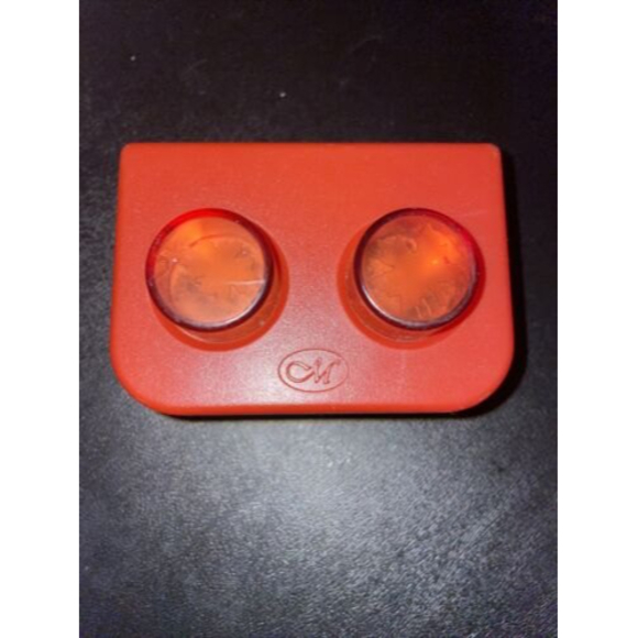 Creative Memories Mini Maple & Oak Leaf Paper Punch Crafting Scrapbooking - Picture 1 of 4